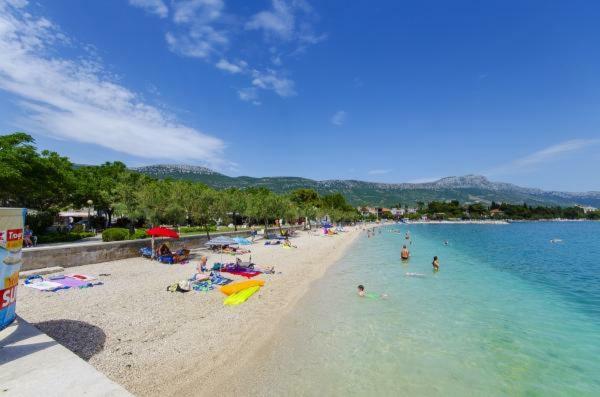 Modern Apartment Near Split & Trogir คาชเตลา ภายนอก รูปภาพ